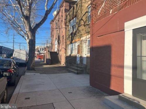 2113 28 St, Philadelphia PA 19145-2522 exterior