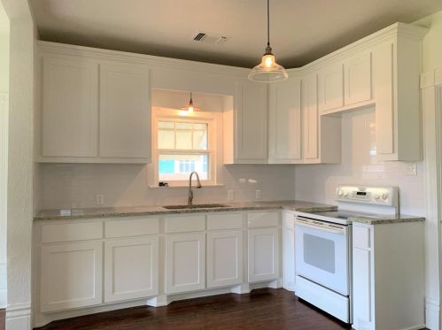 918 Chestnut St, Denison TX 75020-3205 exterior