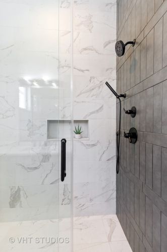 2528 Polk St, Chicago IL 60612-4126 exterior