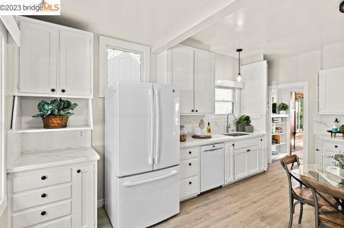 930 Shattuck Ave, Berkeley CA 94707-2401 exterior