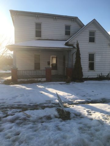 406 Davis St, Fayette, MO 65248-1447