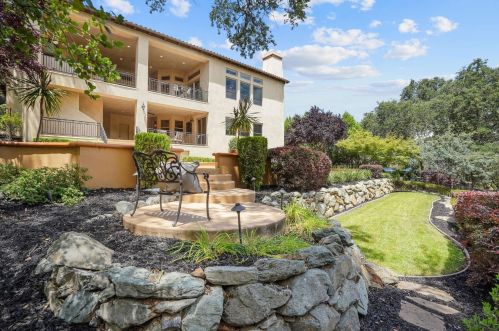 6069 Aldea Dr, Folsom CA 95762-7717 exterior