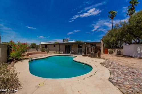 2973 Kolb Rd, Tucson AZ  85730-1747 exterior