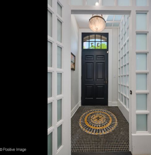 37 Elm St, Chicago IL  60611-1015 exterior