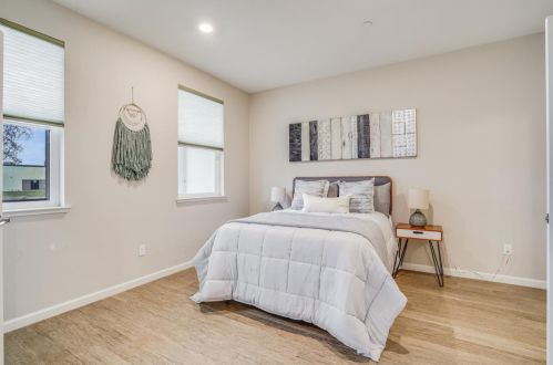 1136 California Cir, Milpitas CA 95035-3019 exterior