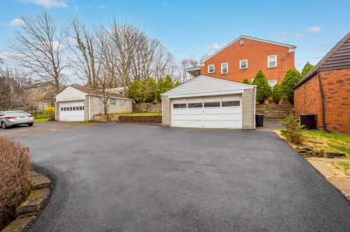 219 Altoona Pl, Pittsburgh, PA 15228-1201