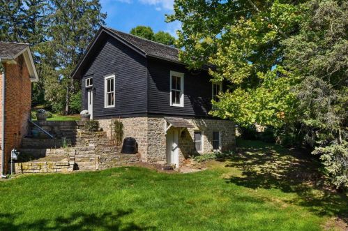 3706 Nakoma Rd, Madison WI  53711-2912 exterior