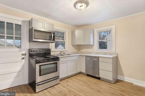 413 Allegheny Ave, Hanover PA  17331-1949 exterior