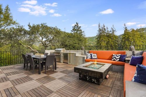 271 Buena Vis Ave, Mill Valley CA 94941-1261 exterior