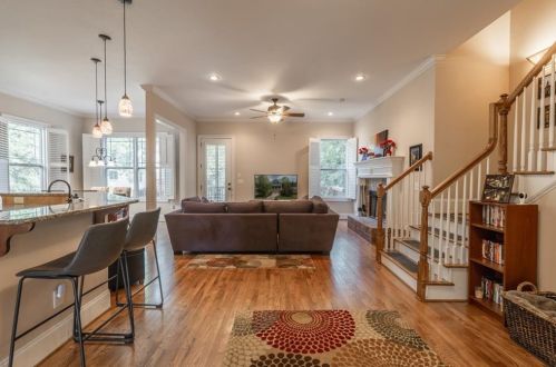 1110 Francis St, Atlanta GA 30318-5322 exterior