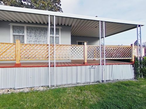 28 Shady Oaks Dr, Folsom CA 95630-1742 exterior