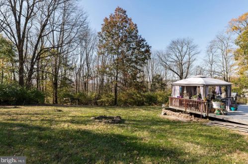 1557 Kauffman Rd, Pottstown PA 19464-2399 exterior