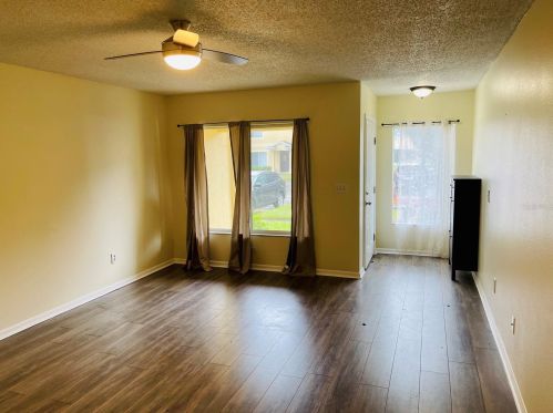 10807 Ky Gate Dr, Riverview FL 33579-4054 exterior