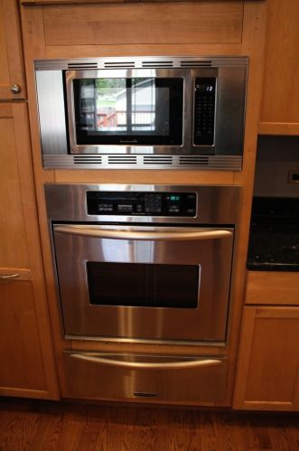 3842 Ottawa Ave, Chicago IL 60634-2128 exterior