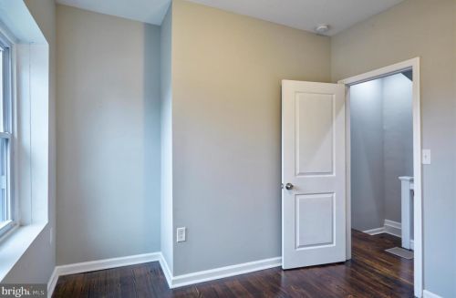 111 Pacific Ave, Camden NJ 08108-1012 exterior