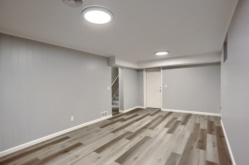 2630 Fairgreen Dr, Pittsburgh PA  15241-2916 exterior