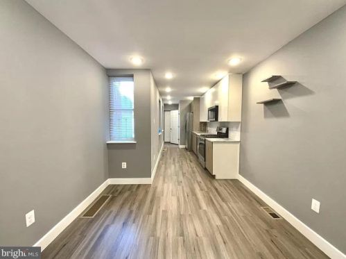 1922 Marshall St, Philadelphia PA  19122-2111 exterior