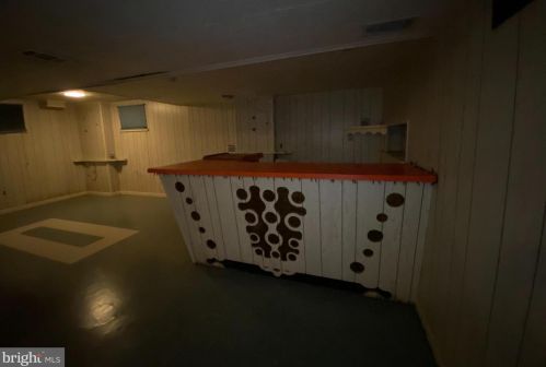 802 Hayward Ave, Silver Spring MD 20912-5808 exterior