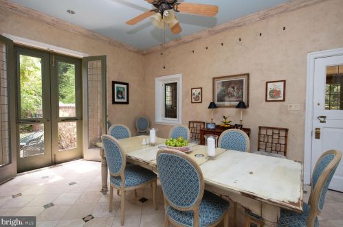 455 Chestnut Hill Ave, Philadelphia PA 19118-2712 exterior