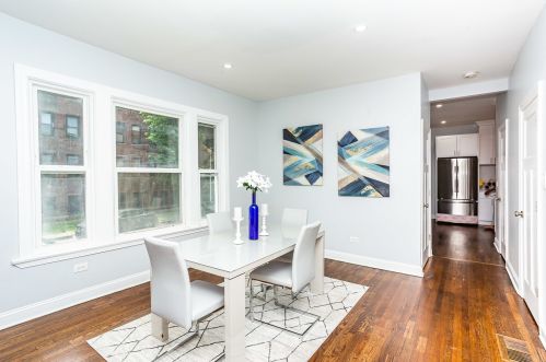 6756 Prairie Ave, Chicago IL  60637-4033 exterior