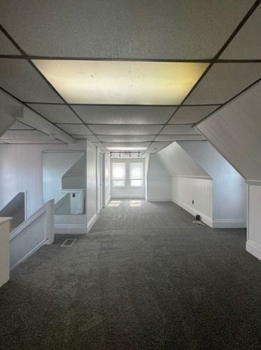 107 Poplargrove St, Pittsburgh PA 15210-3913 exterior