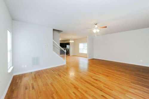 1055 Ada Ave, Atlanta GA  30318-4618 exterior