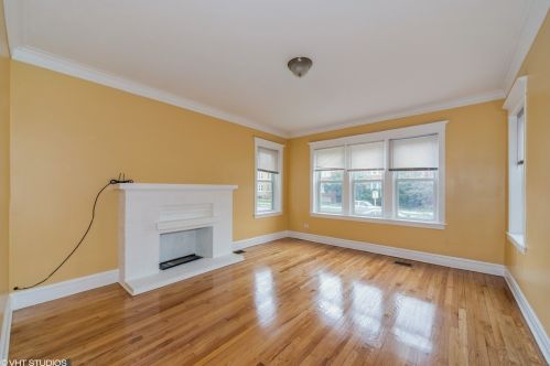 1700 Mason Ave, Chicago IL 60639-4011 exterior