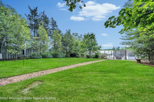 512 Green Ave, Brielle NJ  08730-2016 exterior