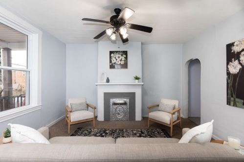 815 Flemington St, Pittsburgh, PA 15217-2633