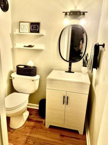 4814 Oakridge Dr, Pittsburgh PA 15227-1448 exterior