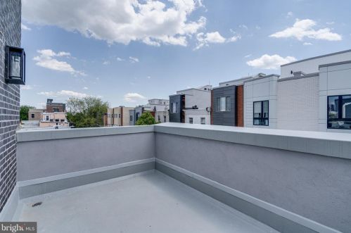 617 Dudley St, Philadelphia PA 19148-2404 exterior