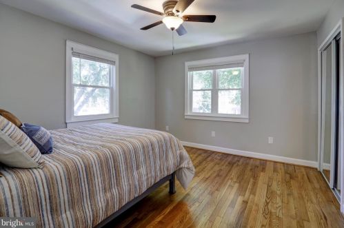 2331 Glendale Ter, Alexandria VA 22303-1907 exterior