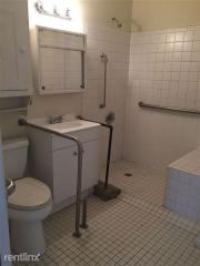 231 34th St, Topeka KS  66605-2907 exterior