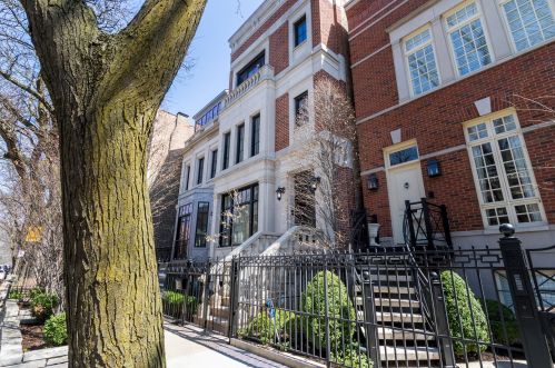 1945 Dayton St, Chicago IL 60614-5028 exterior