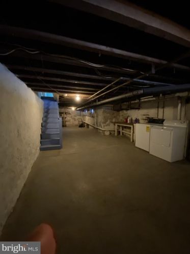 2107 65 St, Philadelphia PA 19142-2028 exterior