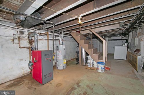 536 Belgrade St, Philadelphia PA 19125-2718 exterior