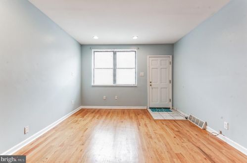 2218 Clarion St, Philadelphia PA  19148-2918 exterior