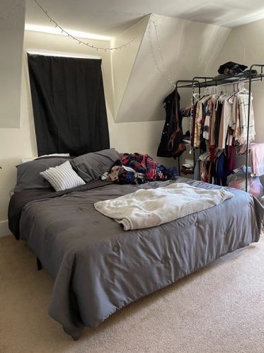 83 Houghton St, Worcester MA 01604-3823 exterior