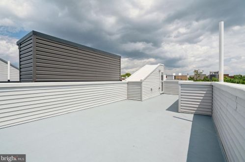 1259 29 St, Philadelphia PA 19132-3027 exterior