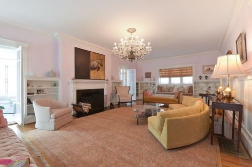 1000 48th St, Chicago IL 60615-1802 exterior