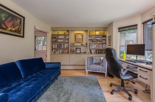 28 Westbourne Rd, Concord NH 03301-2916 exterior