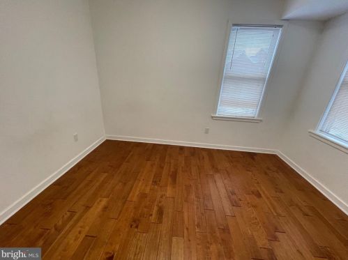 924 15 St, Philadelphia PA 19146-2141 exterior