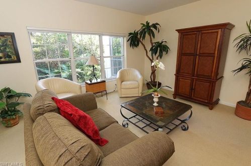 5897 Chanteclair Dr, Naples, FL 34108-3115