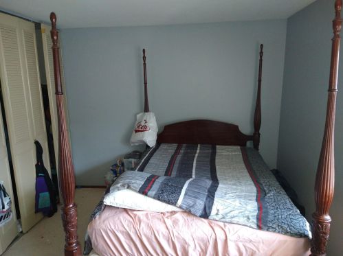 6028 Prt Ave, Milwaukee WI 53223-4120 exterior