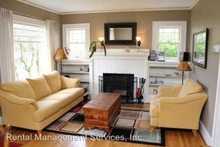 3343 13th Ave, Portland OR  97202-2400 exterior