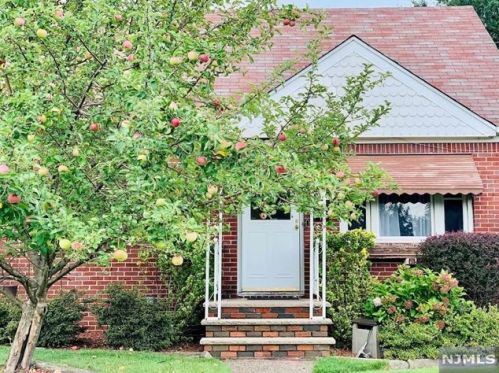 196 Berkshire Ave, Paterson NJ  07502-1632 exterior