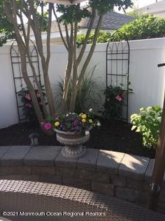 11 Philadelphia Ave, Lavallette NJ 08735-2345 exterior