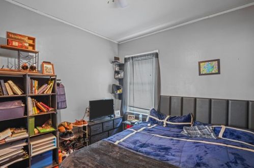 18 Daniel Ave, Providence RI 02909-4714 exterior