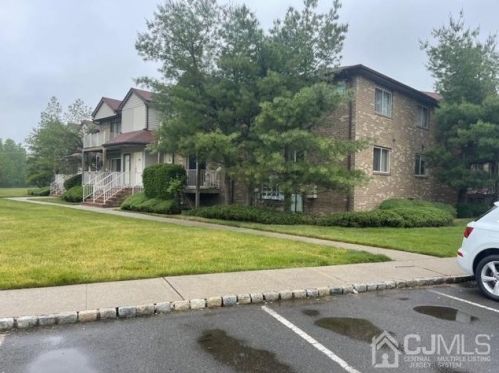 4508 Birchwood Ct, New Brunswick, NJ 08902-3922