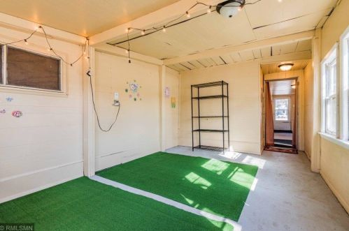 3956 71 St, South Saint Paul MN 55076-2619 exterior